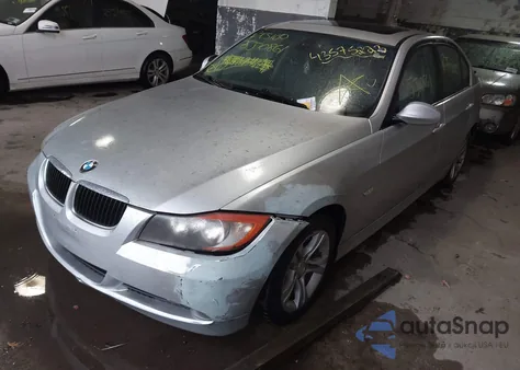 2006 BMW 325I z USA, uszkodzony, nr VIN WBAVB13536PT27132